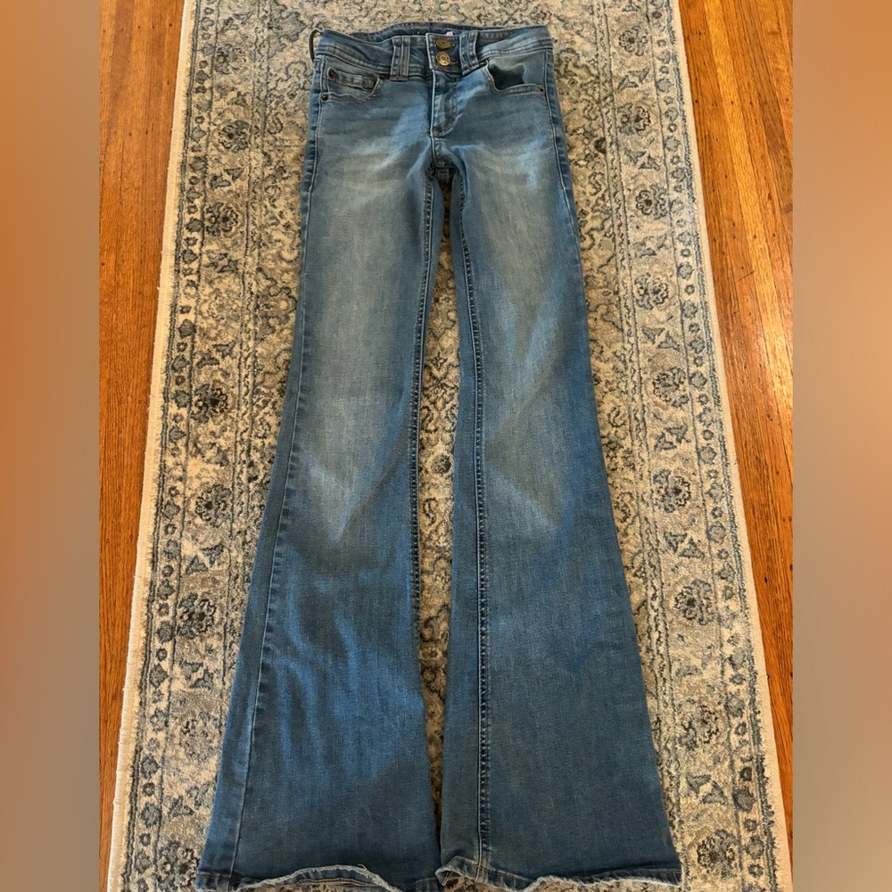 Bootcut low rise flare jeans